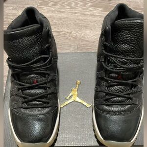 COPY - Air Jordan 11 Retro Black Size 7 Big Boys